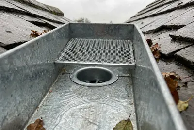 Outlets and grates